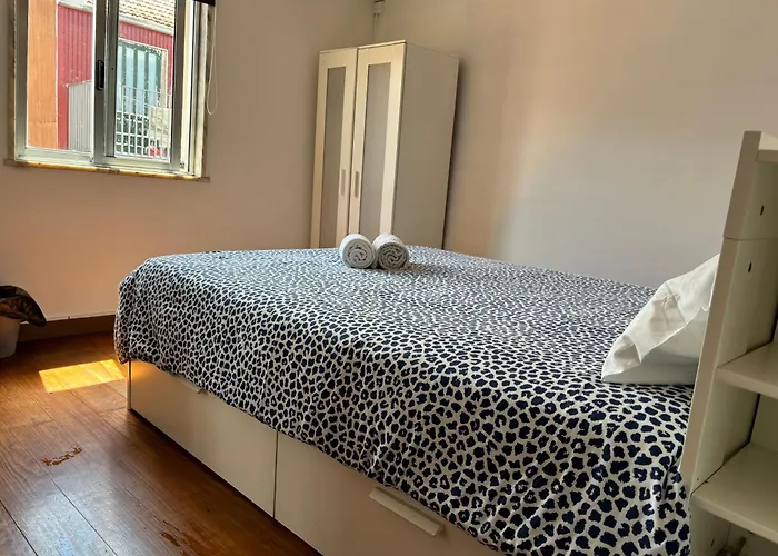 Taipas 게스트하우스 *