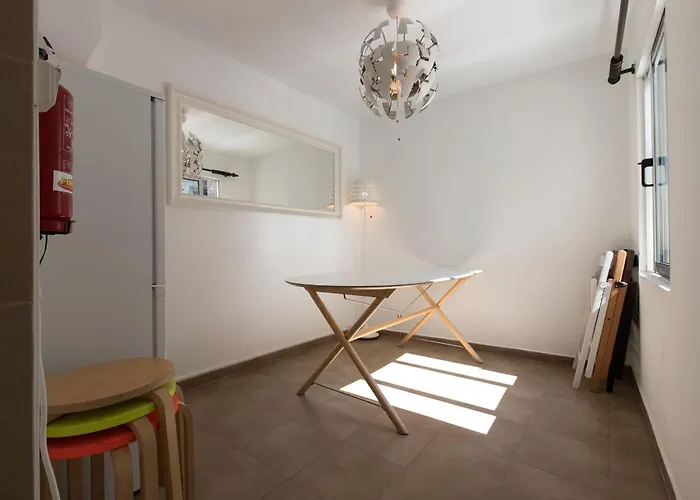 ゲストハウス Taipas ポルト